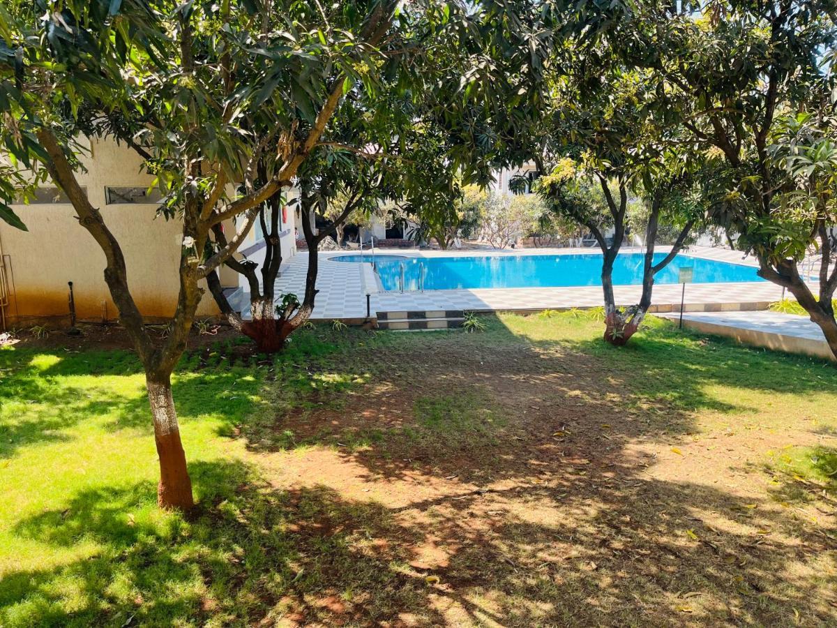 Amanta Resort Nashik Exterior photo